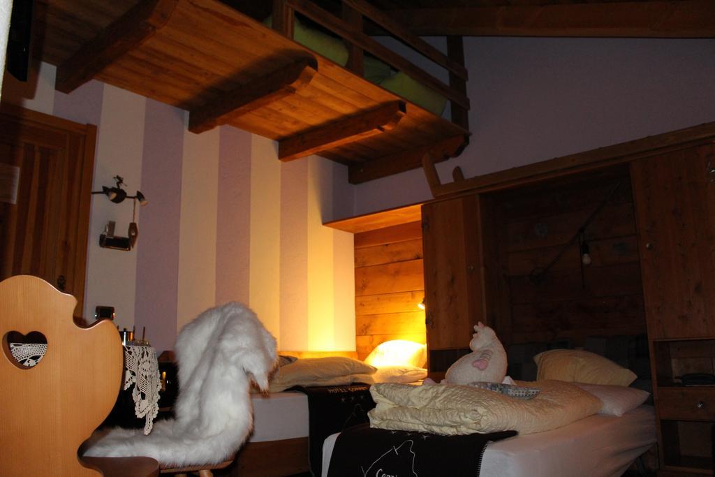 Hotel Meublé Gorret Breuil-Cervinia Exterior foto