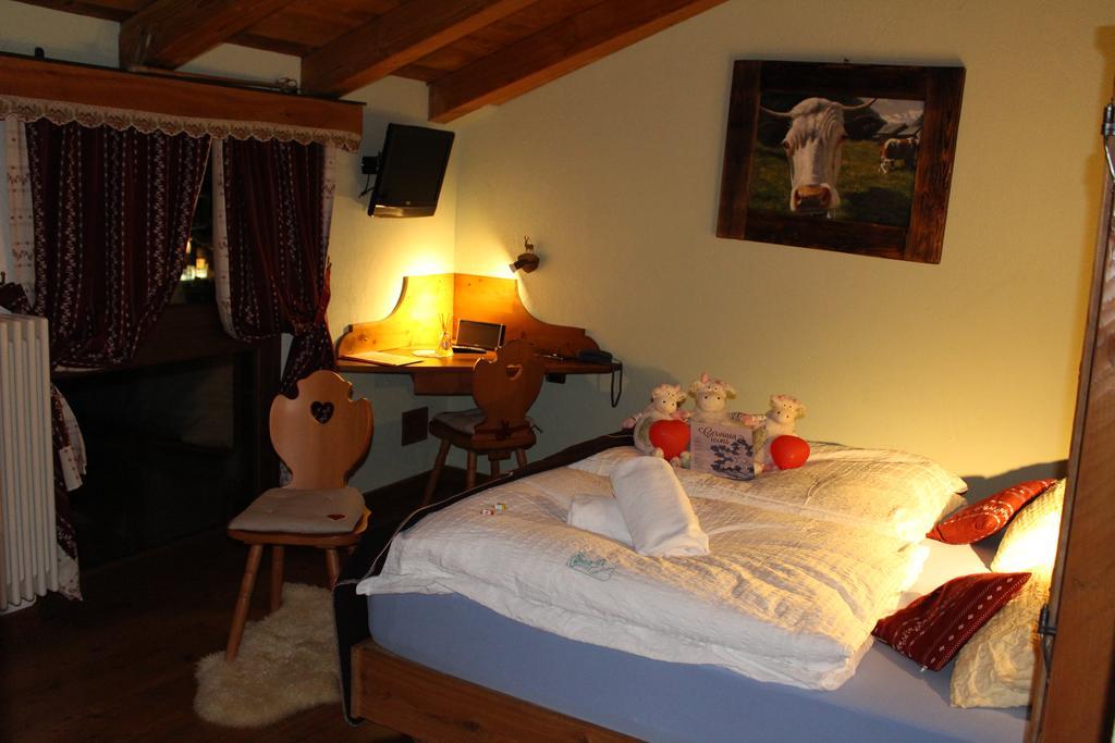 Hotel Meublé Gorret Breuil-Cervinia Exterior foto