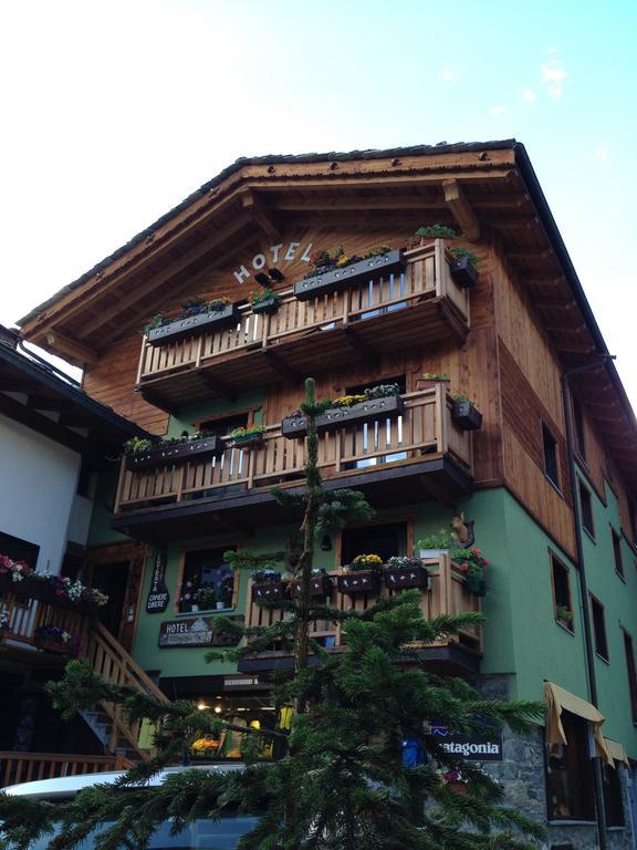 Hotel Meublé Gorret Breuil-Cervinia Exterior foto