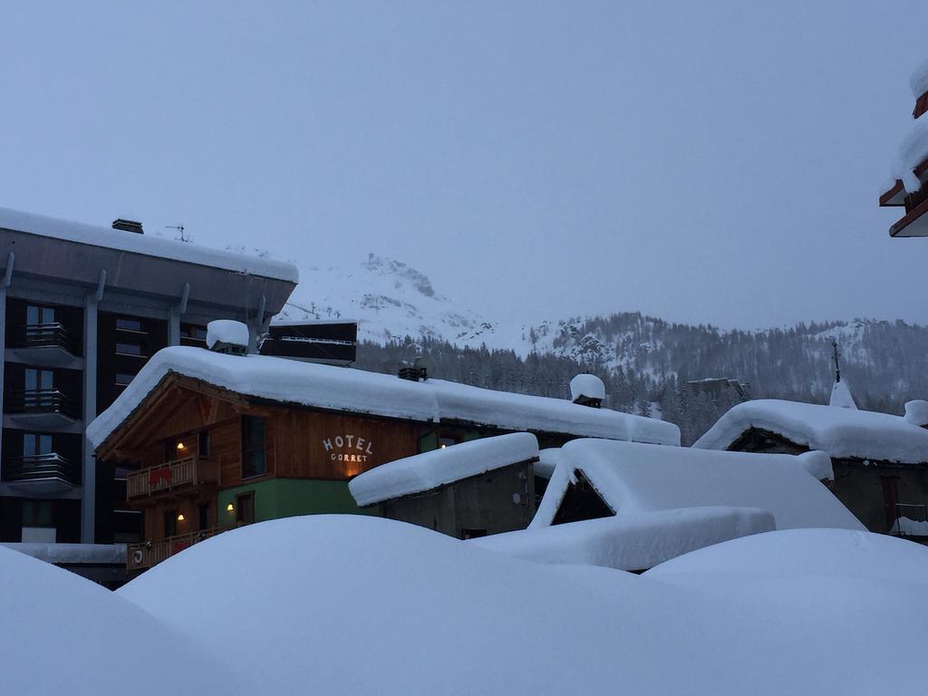 Hotel Meublé Gorret Breuil-Cervinia Exterior foto